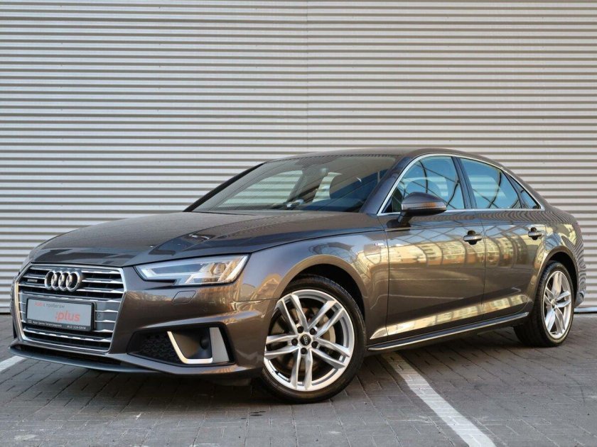 Ауди а4 премиум плюс 2019