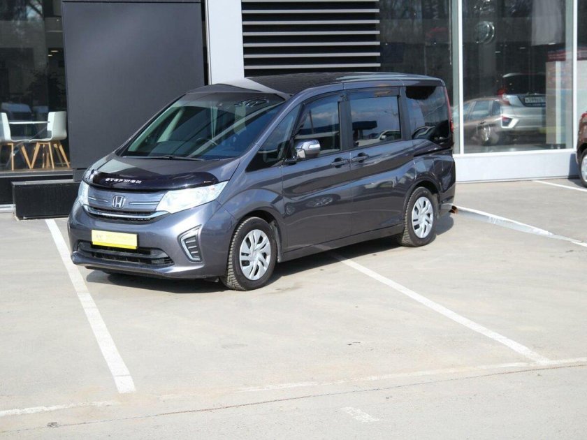 Хонда степвагон 2017
