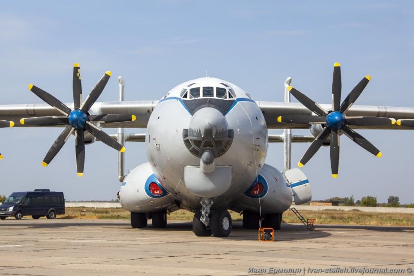Самолёт Антей АН-22