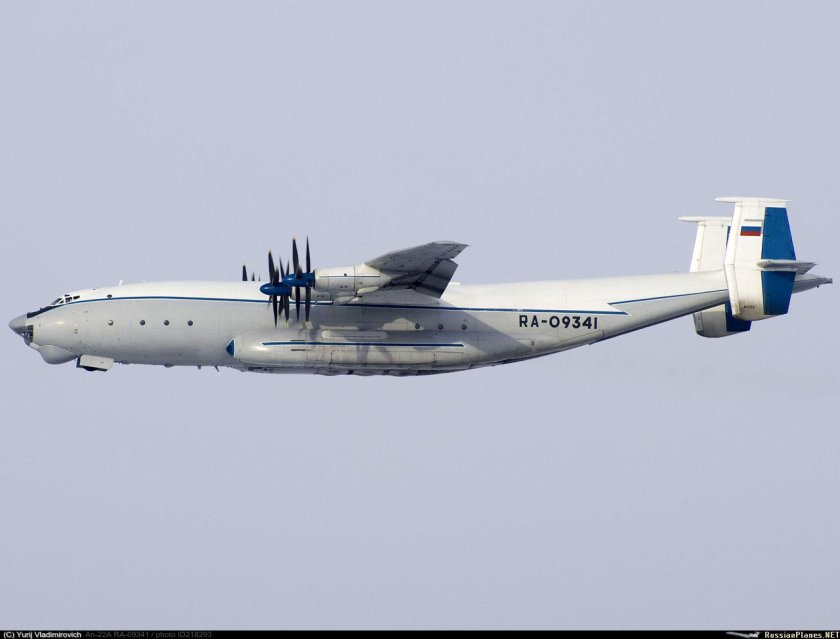 Самолёт Антей АН-22