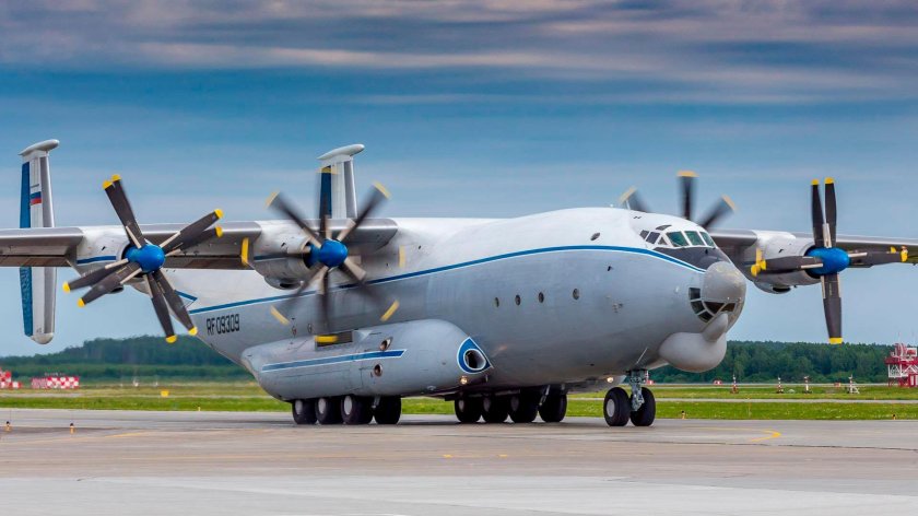 Самолёт Антей АН-22