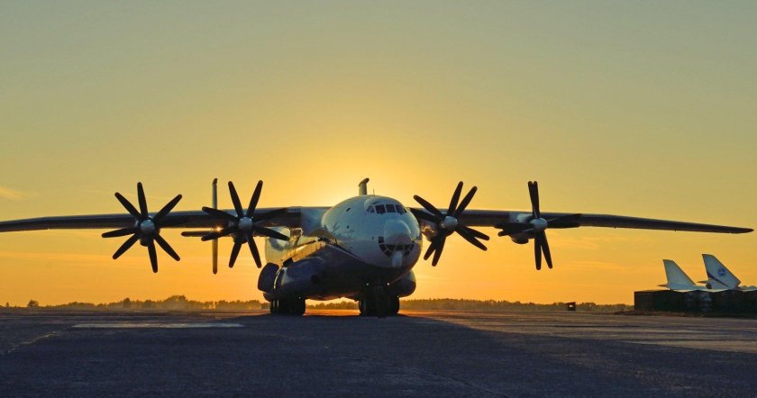 Самолёт Антей АН-22