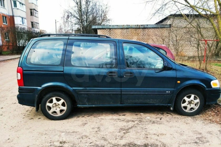 Opel Sintra 1997