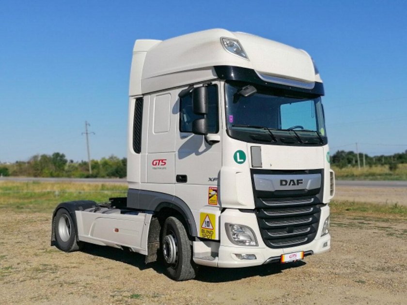 Седельный тягач