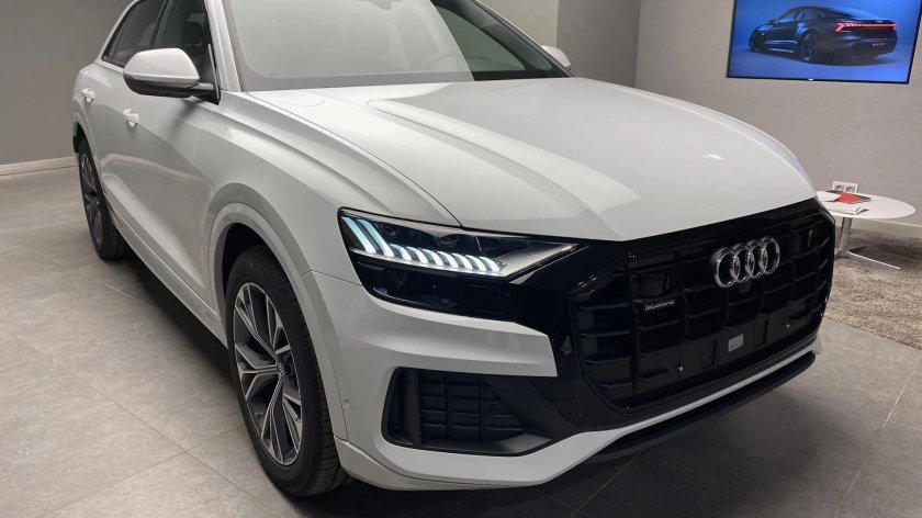 Audi q8