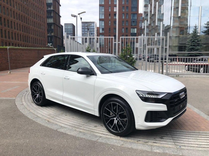 Ауди q8 белая