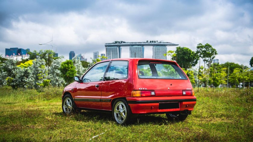 Daihatsu charade 1989