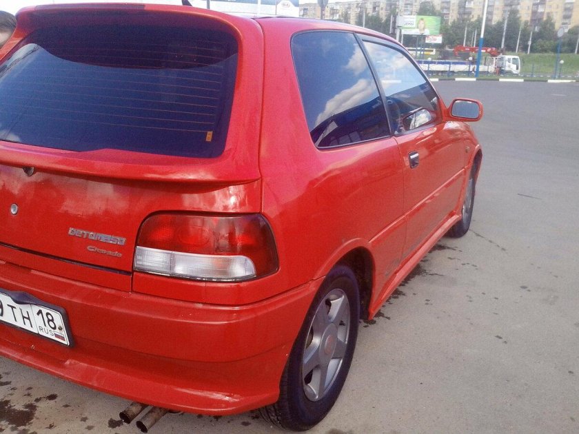 Daihatsu Charade, 1994