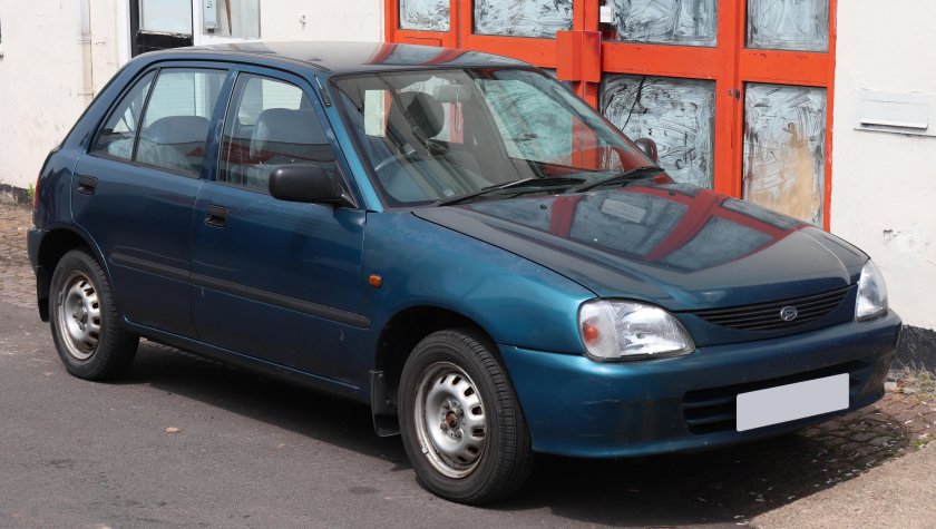 Daihatsu Charade g200