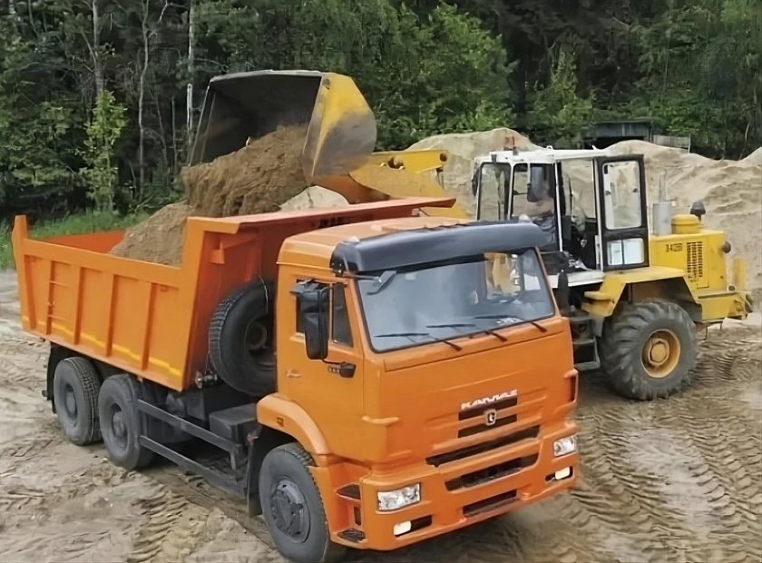 Самосвал и погрузчик