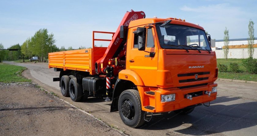 Камаз с кму