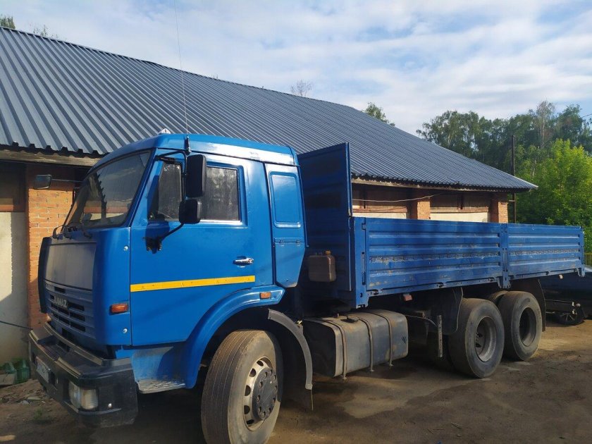 Камаз 53215 бортовой
