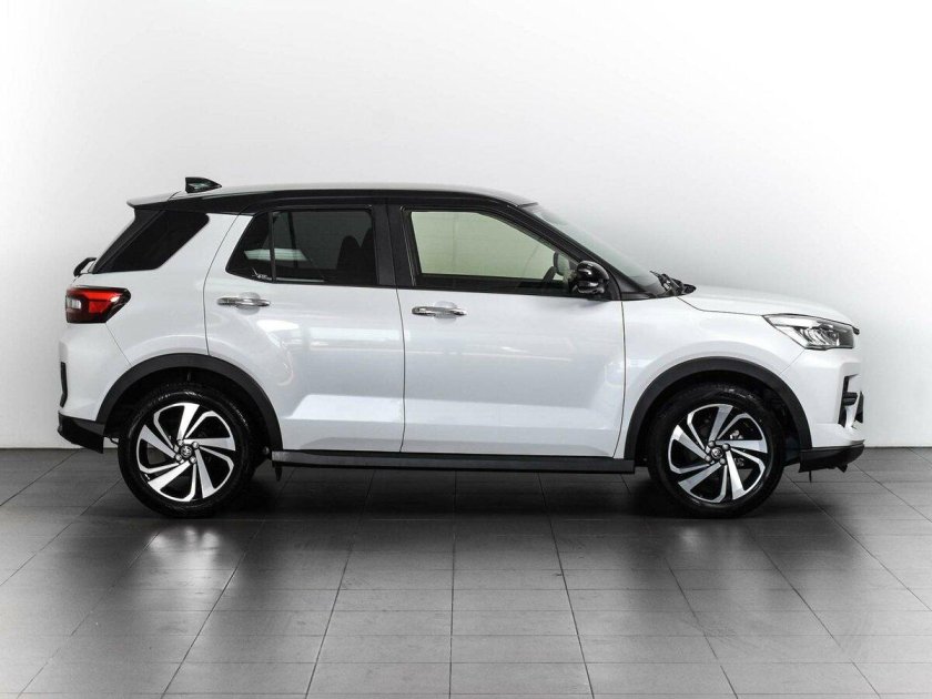 Тойота райз 2020