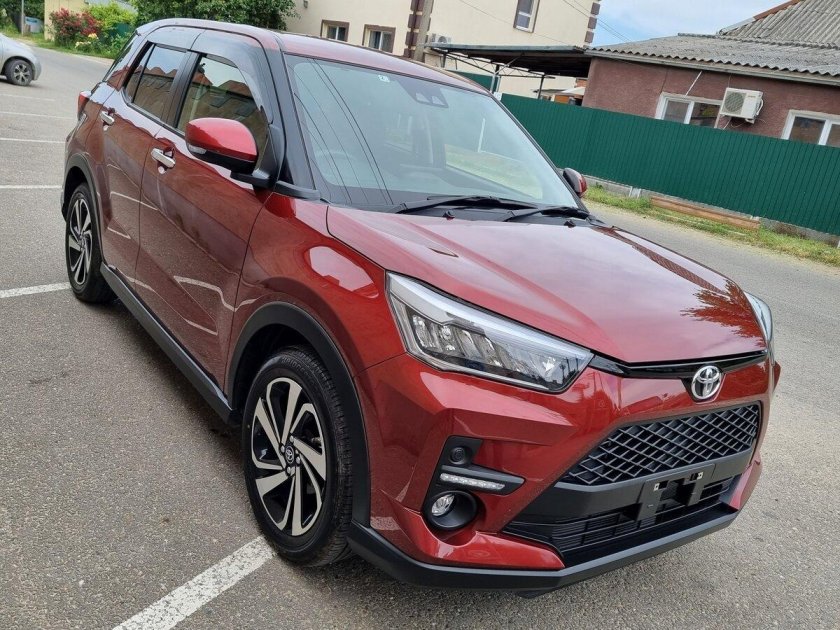 Тойота Райз 2019