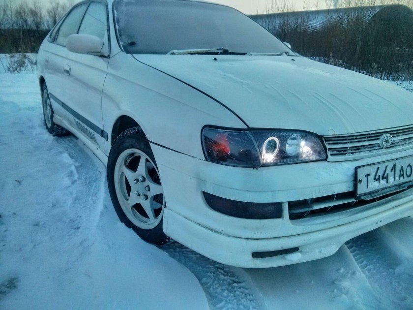 Оптика линзы Toyota Corona st190