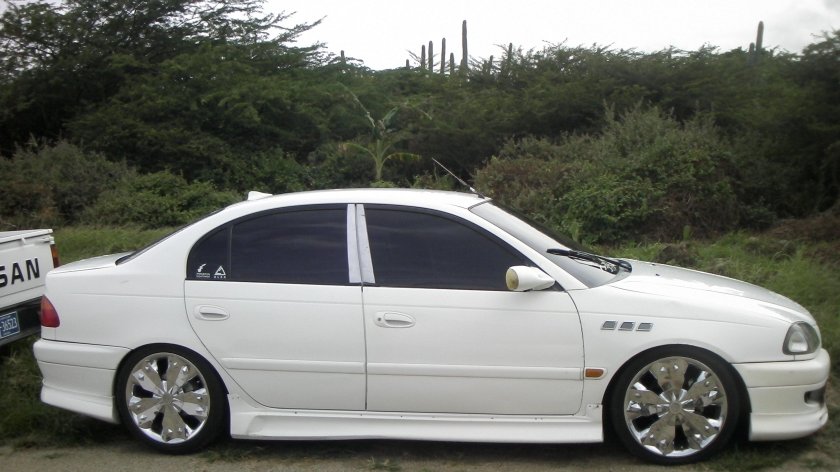 Тойота корона st190