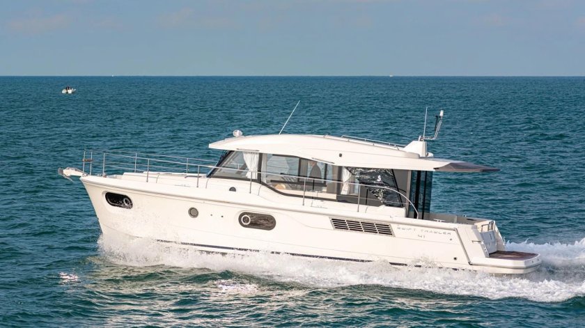 Beneteau Swift Trawler