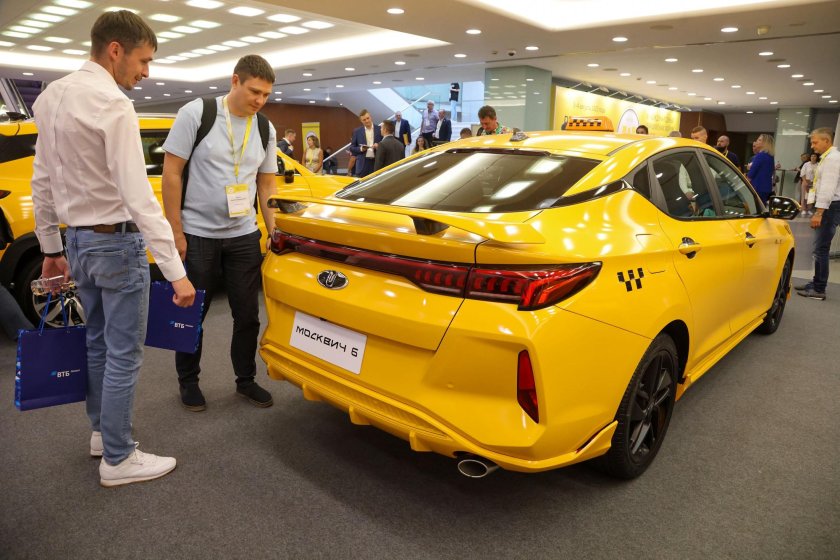 Новый Москвич в такси