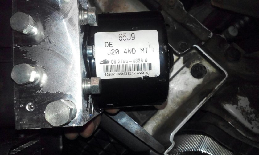 Блок ABS С ESP Suzuki Grand Vitara 2.0