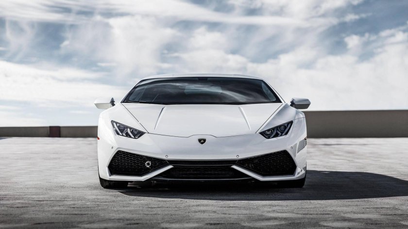Lamborghini huracan белый