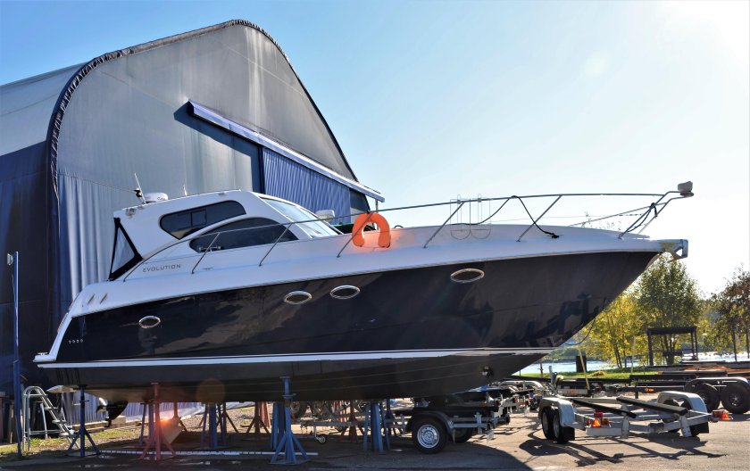 Катер круизер