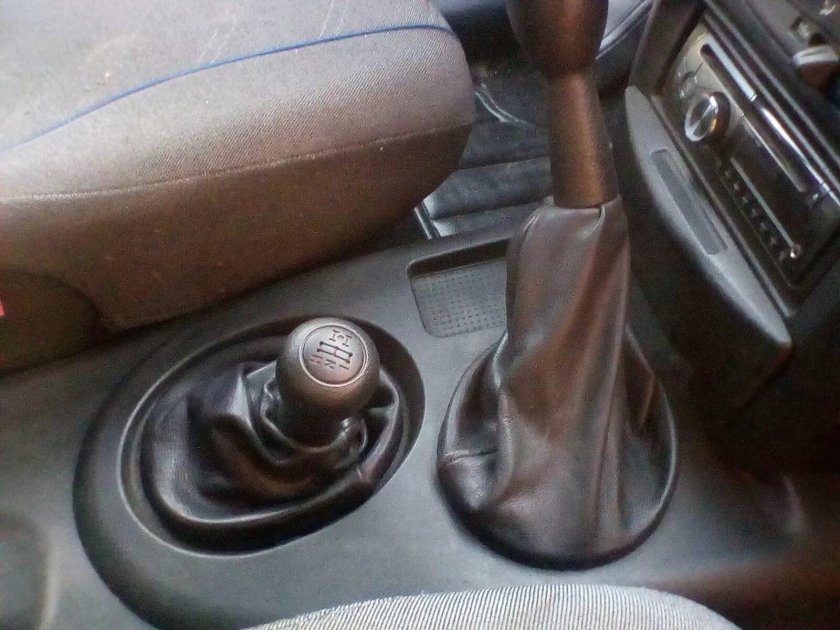 Рычаг раздатки Нива Шевроле