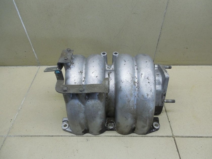 Впускной коллектор Нива Шевроле