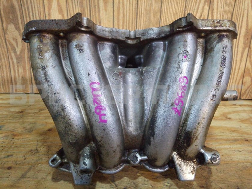 Коллектор впускной 2123