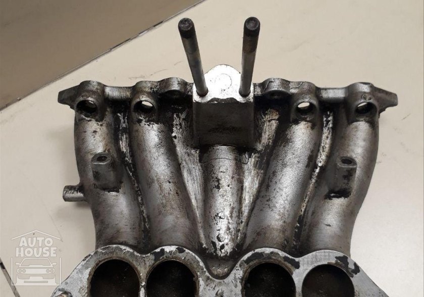 Впускной коллектор ВАЗ 2123