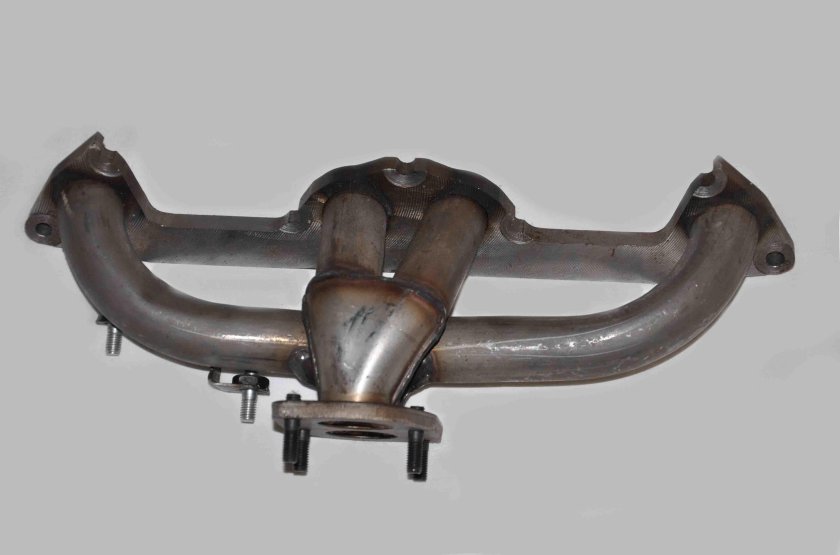 Выпускной коллектор ВАЗ 21214