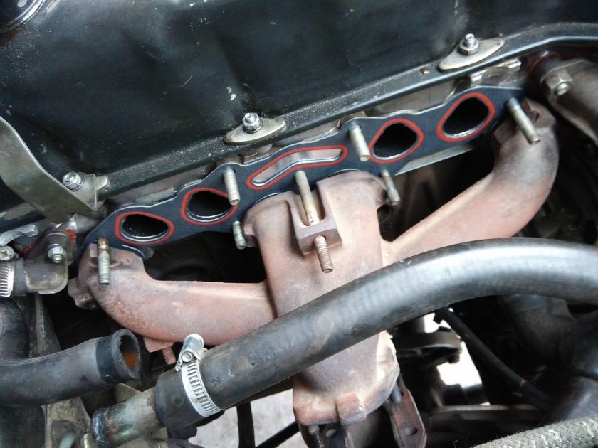 Выхлопной коллектор Нива Шевроле