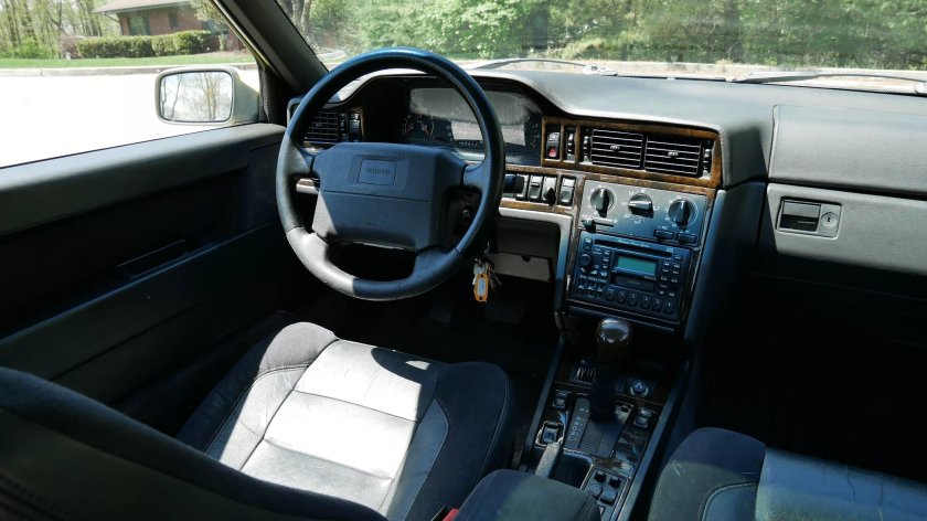 Volvo 850 седан салон