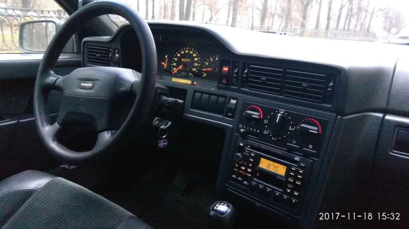 Volvo 850 1993 салон