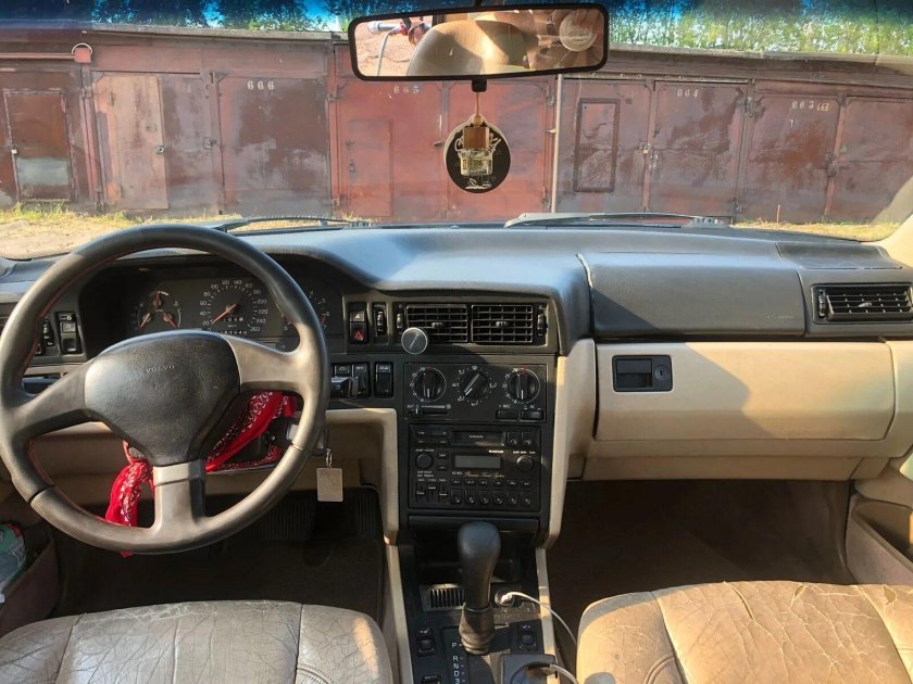 Музыка в Вольво 850