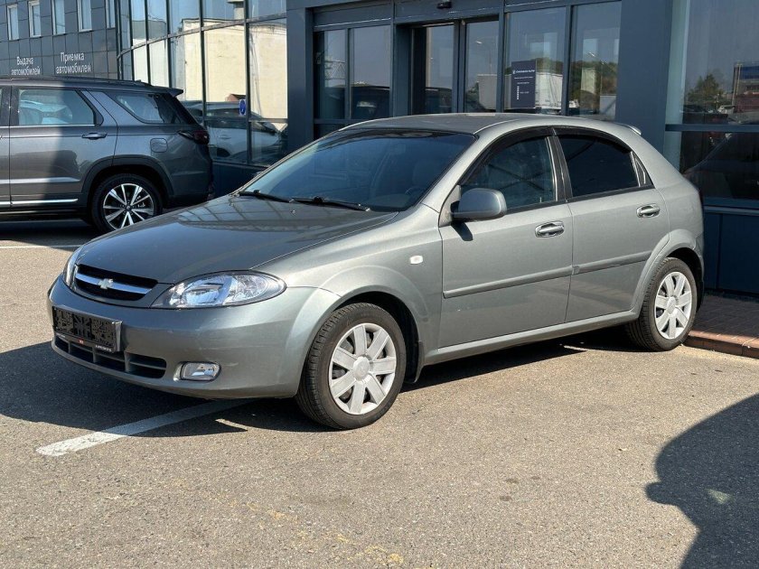 Chevrolet lacetti 2011