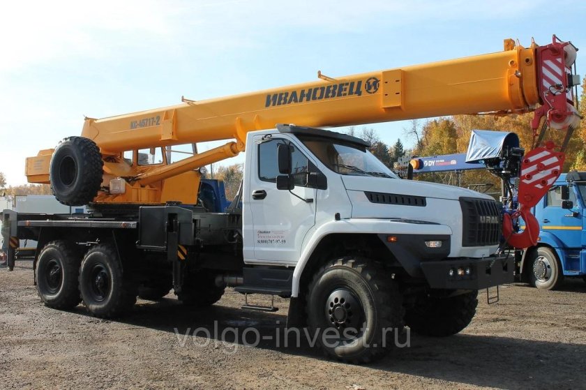 Кран Урал Ивановец 25 тонн
