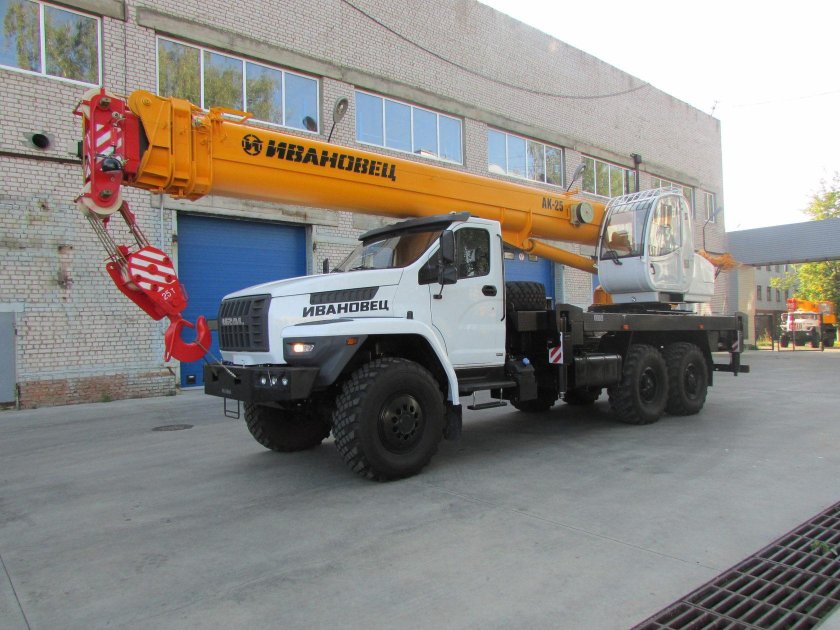 Урал кран Ивановец 25