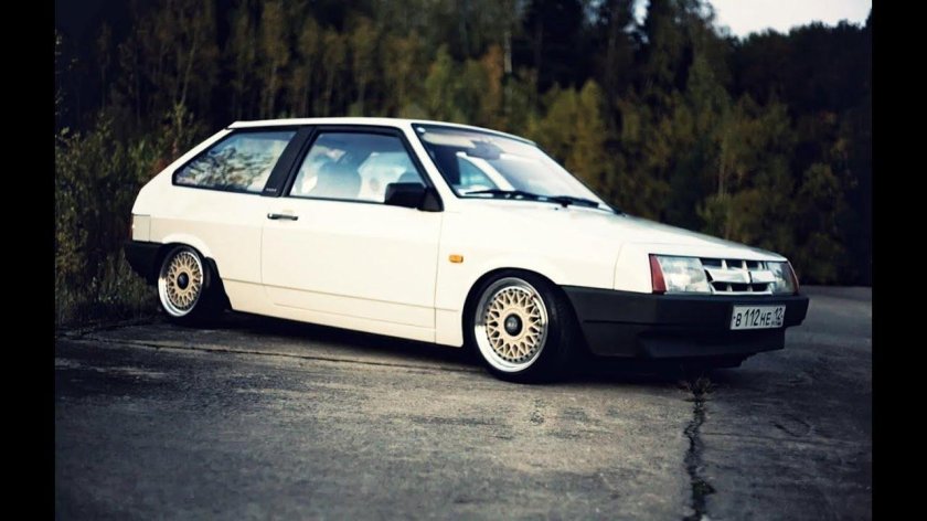 ВАЗ 2108 стенс белая