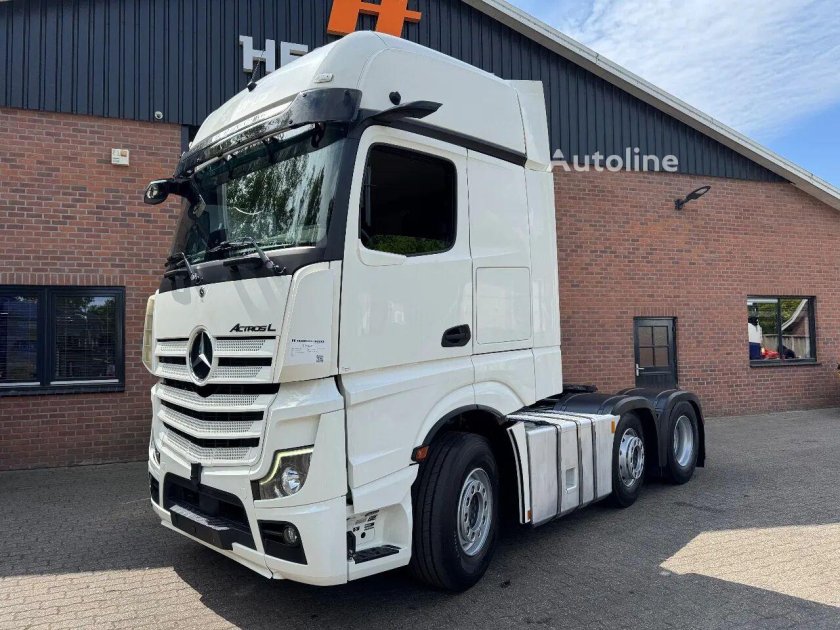 Мерседес бенц актрос