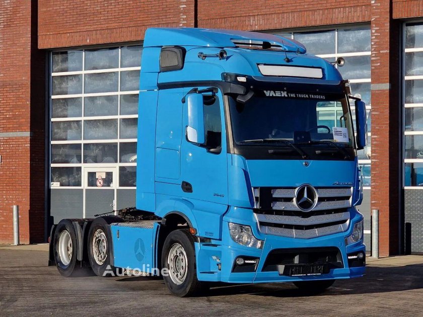 Мерседес бенц актрос