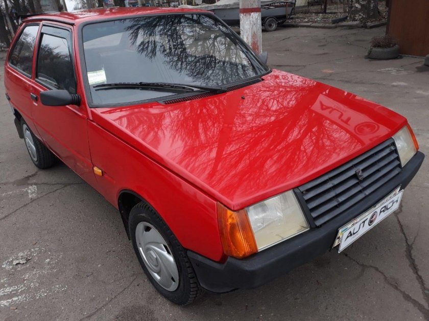 ЗАЗ-1102 «Таврия»