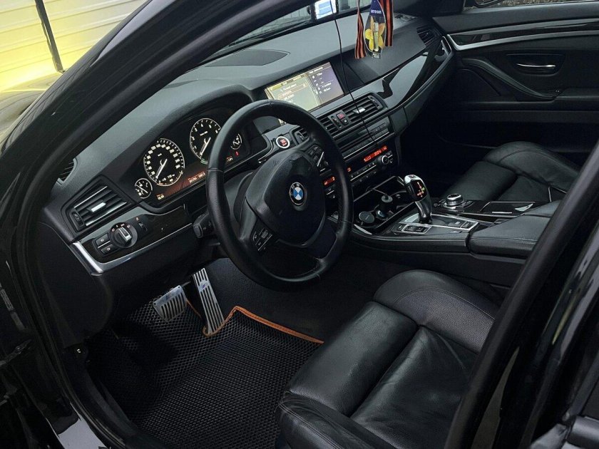 Бмв 5 серии 2012