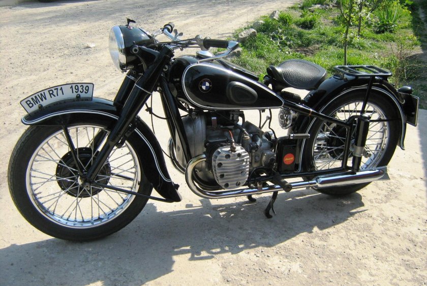 BMW r71