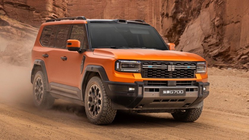 Китайский внедорожник tank 300