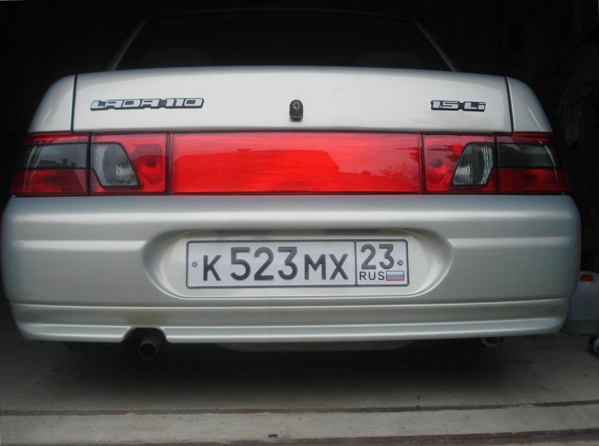 Катафот багажника ВАЗ 2110