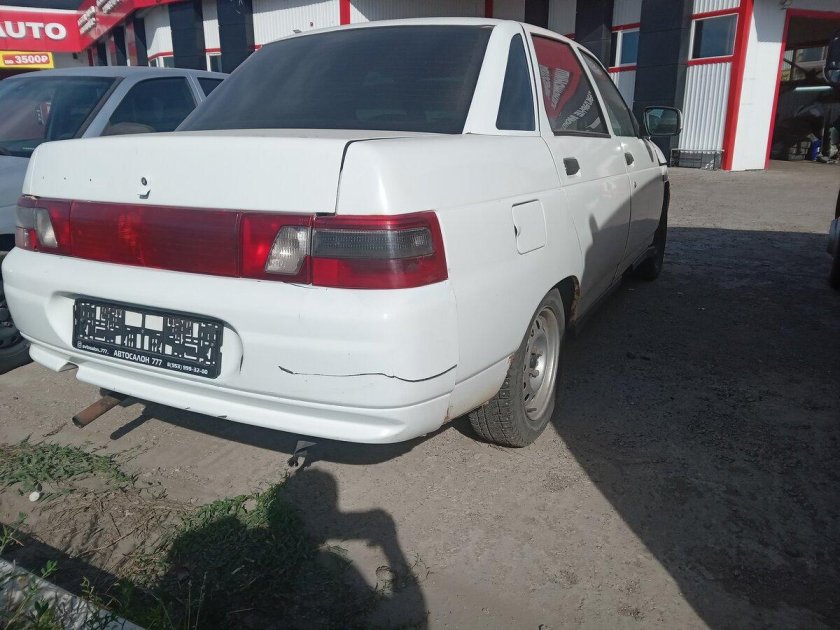 Белый Богдан 2110