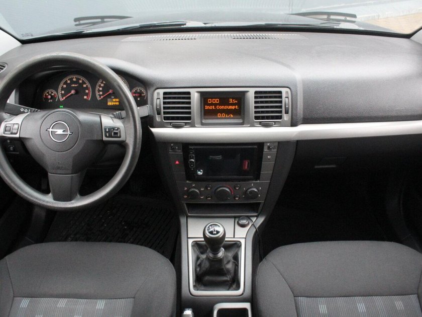 Опель вектра с 1.8 2002