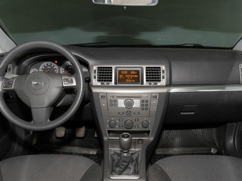 Опель вектра с 1.8 2006