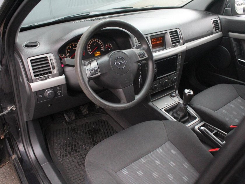 Опель вектра с 1.8 2002