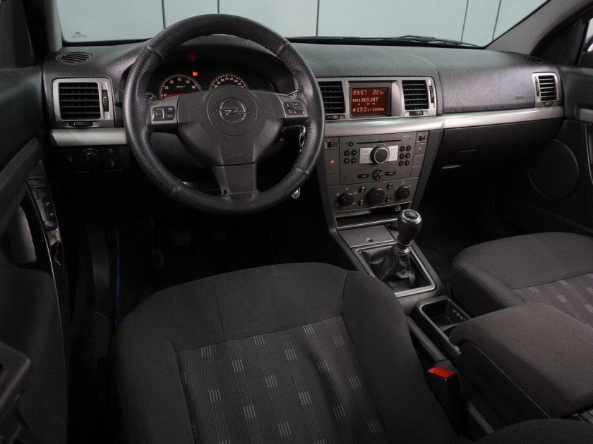 Опель вектра с 1.8 2006